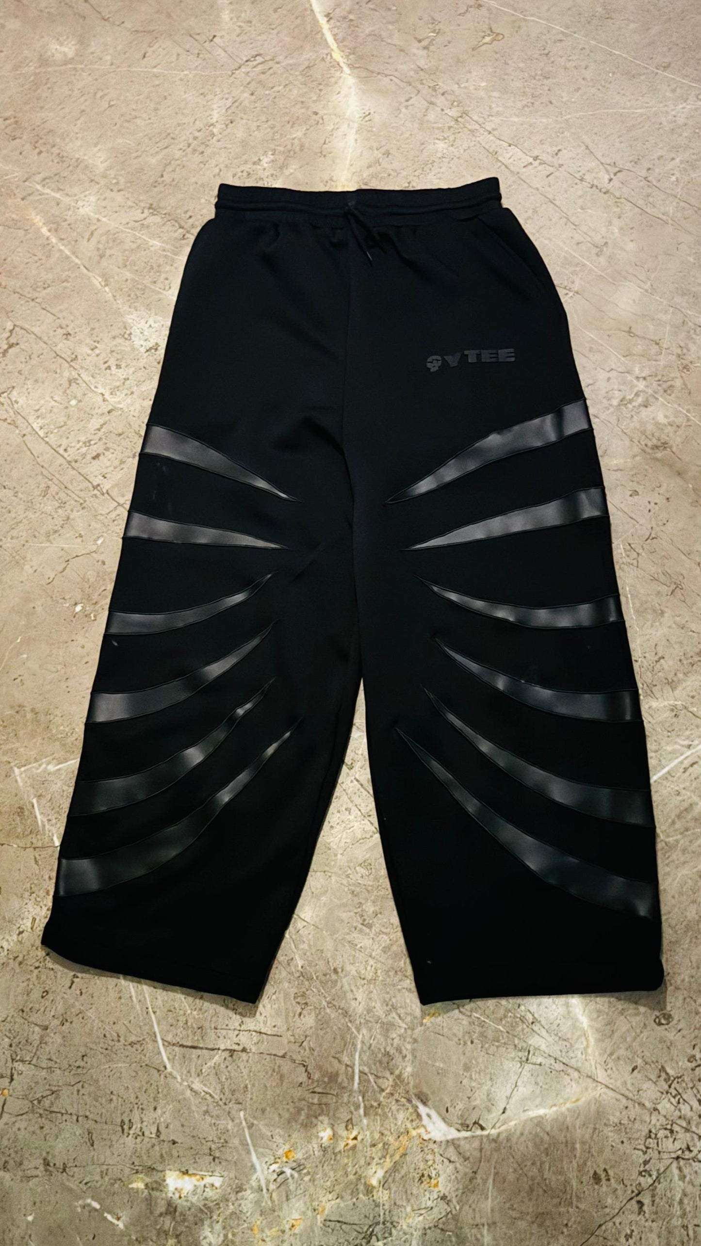 YT-003 LEATHERJOGGER (UNISEX)